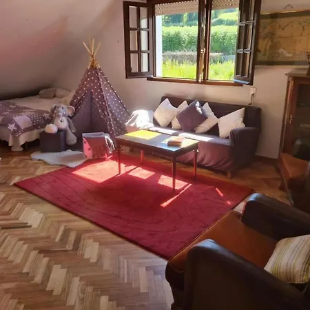 Gandario House
